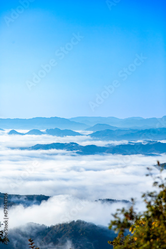 来日岳の雲海 sea ​​of ​​clouds