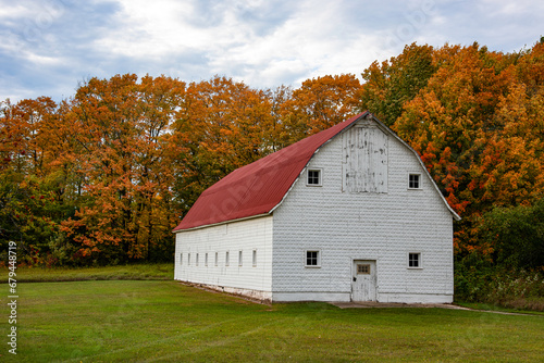 old barn in autumn © Michael