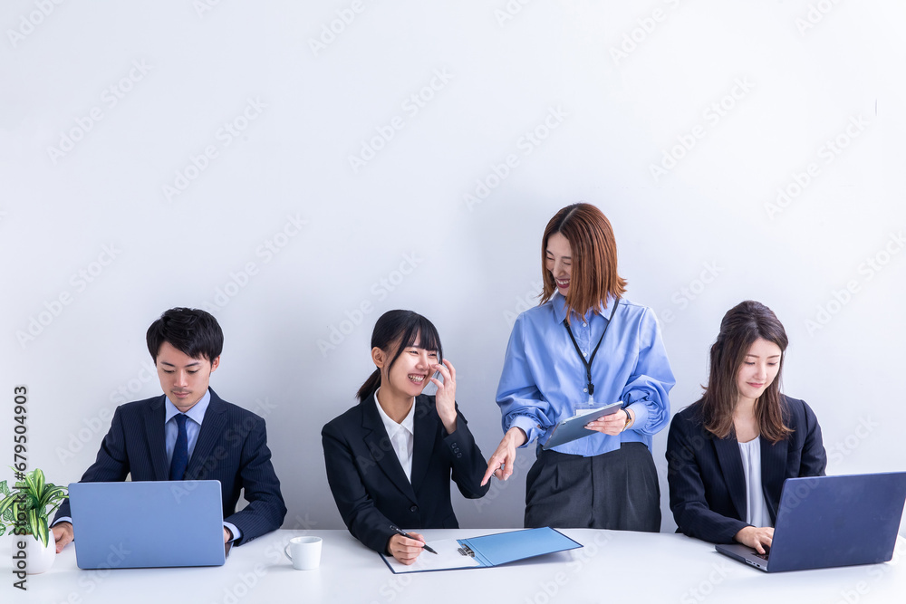 ビジネスシーン Business ビジネスシーン Business