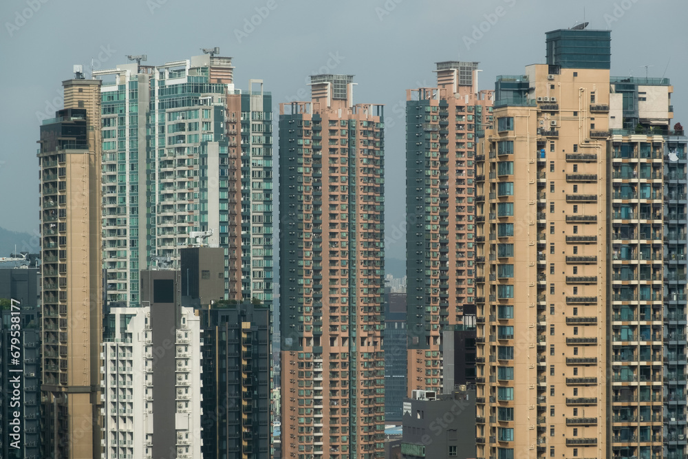 Skyline Homes: Urban Heights Living