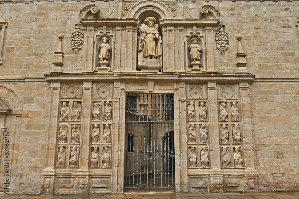 Santiago de Compostela, la “Porta Santa“, detta anche la “Porta del Perdono” della Cattedrale - Galizia, Spagna