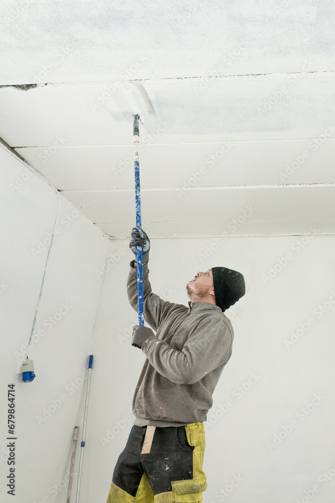 killed Professional Paints Garage in Pristine White, Transforming the Space Beautifully. killed Professional Paints Garage in Pristine White, Transforming the Space Beautifully.