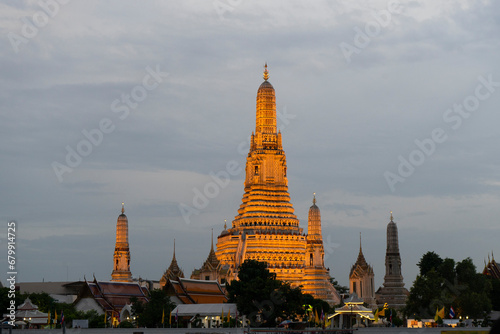 Wat Arun Ratchawararam Bangkok Thailand © supalert