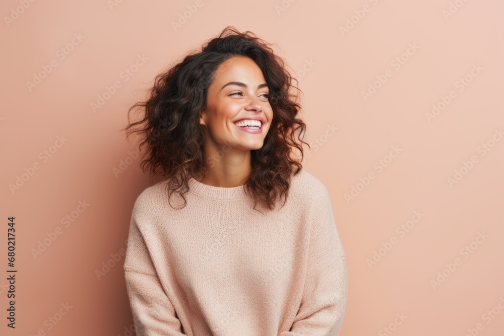 Portrait of a smiling woman in her 30s wearing a cozy sweater against a pastel or soft colors background. AI Generation Portrait of a smiling woman in her 30s wearing a cozy sweater against a pastel or soft colors background. AI Generation