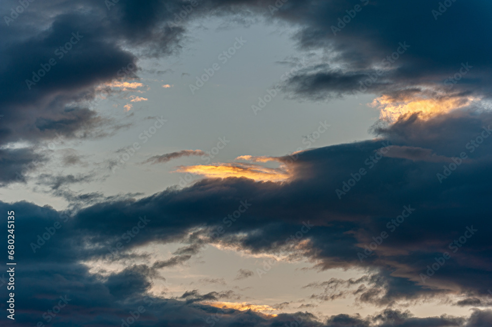 Chmury o zachdzie słońca, Clouds at sunset. Chmury o zachdzie słońca, Clouds at sunset.