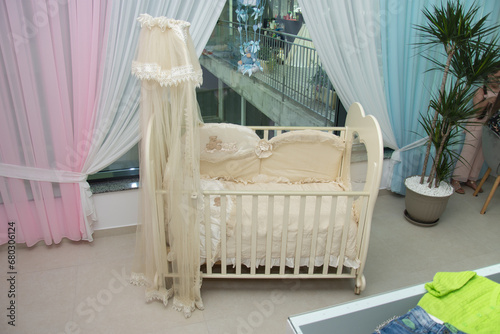 The new baby cot for 2024 © Laurenx