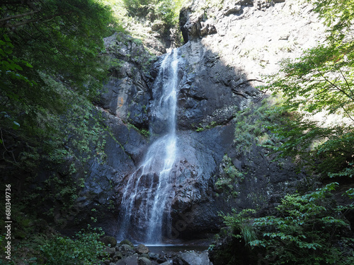 Asao Falls and its surroundings