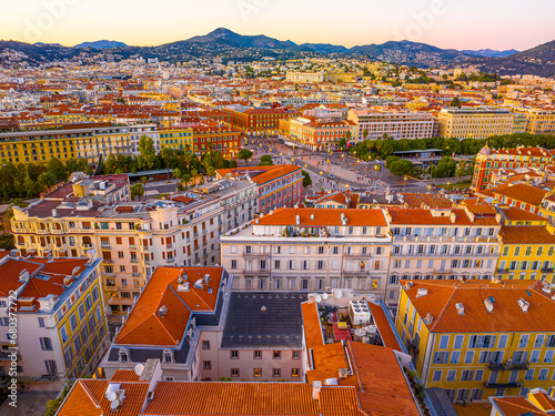 Obraz na płótnie Sunset view of Nice, Nice, the capital of the Alpes-Maritimes department on the French Riviera w salonie