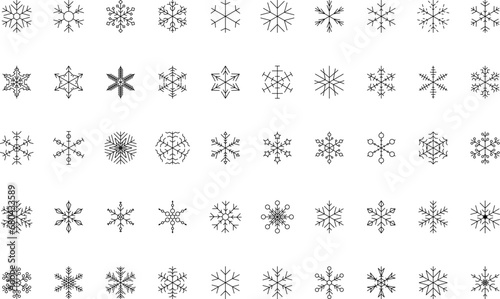 Snowflake snow freeze winter thin line outline icon. Snowflakes thin line icon set. Snowflake Simple Vector illustration © Volodymyr