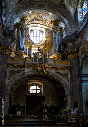 órgano de iglesia