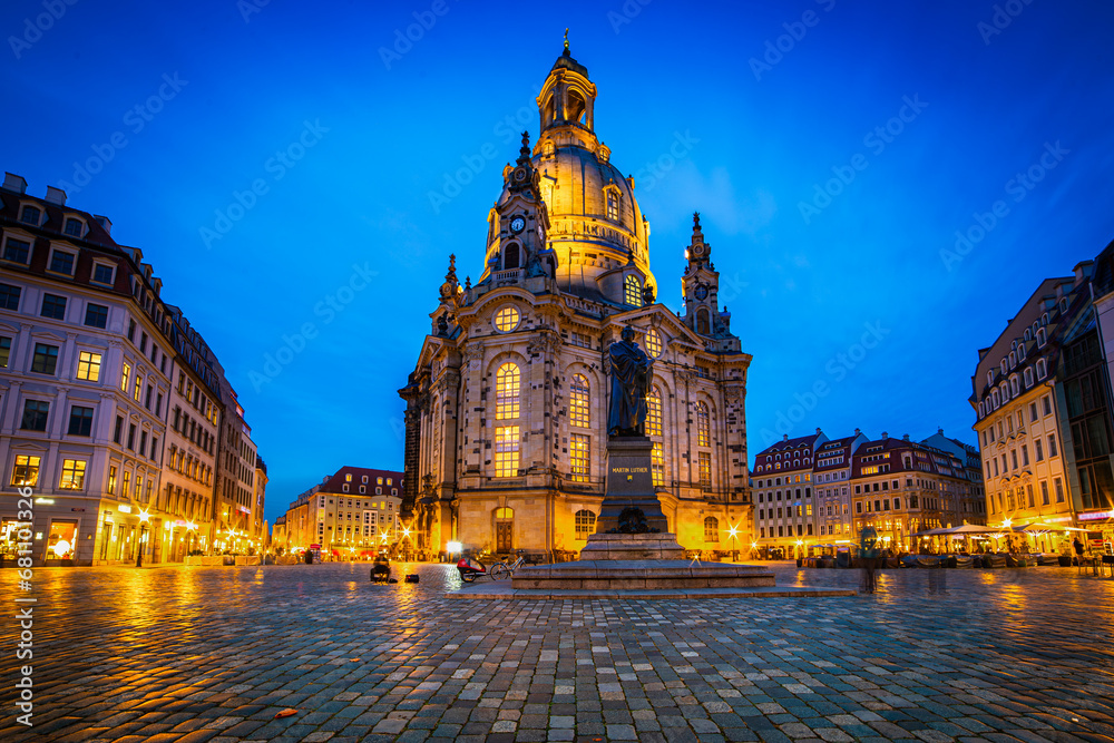 Frauenkirche in Dresden - Germany - obrazy, fototapety, plakaty 