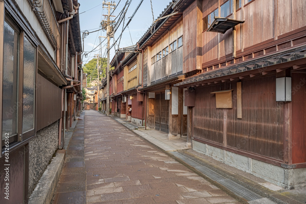 Higashi Chaya District in Kanazawa, Japan.
Great wooden vintage houses along the streets of this old town.
