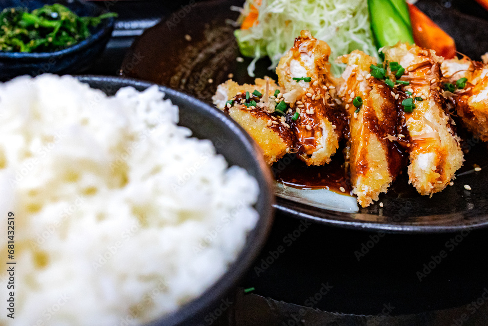 手作りチキンカツ定食 手作りチキンカツ定食