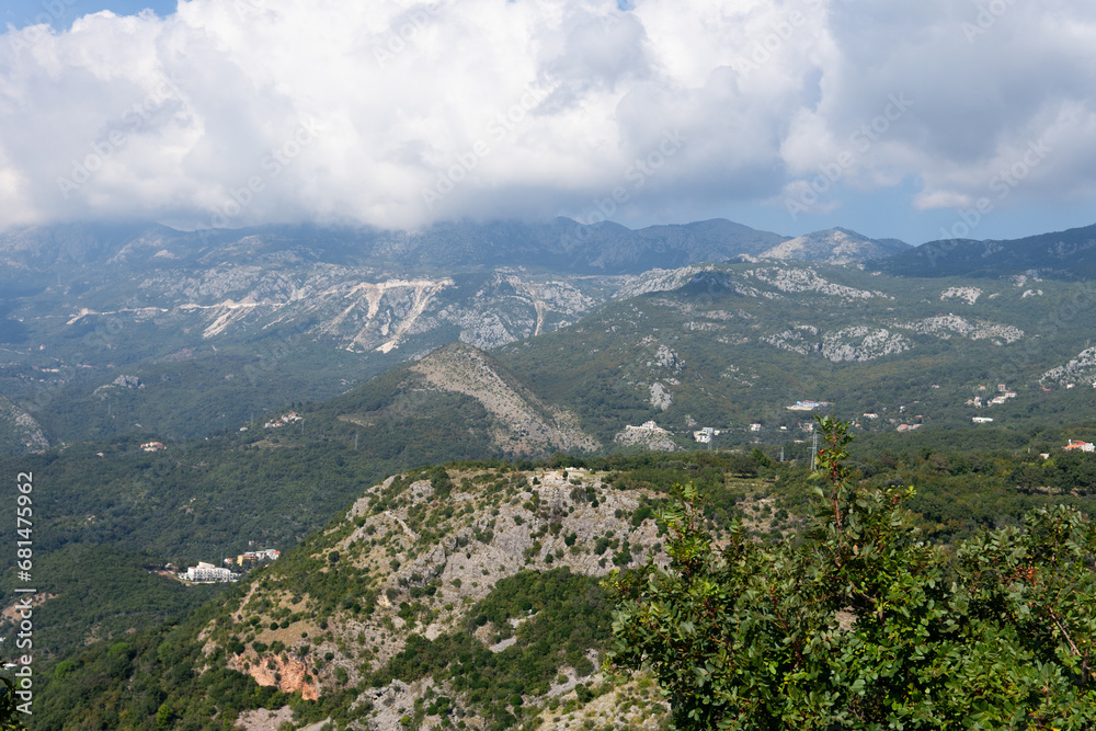 Naklejka premium view from the mountain