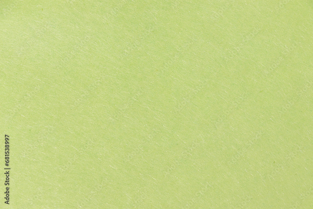 淡い黄緑色の紙
