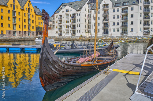 Norwway, the splendid nature and the typical architectures