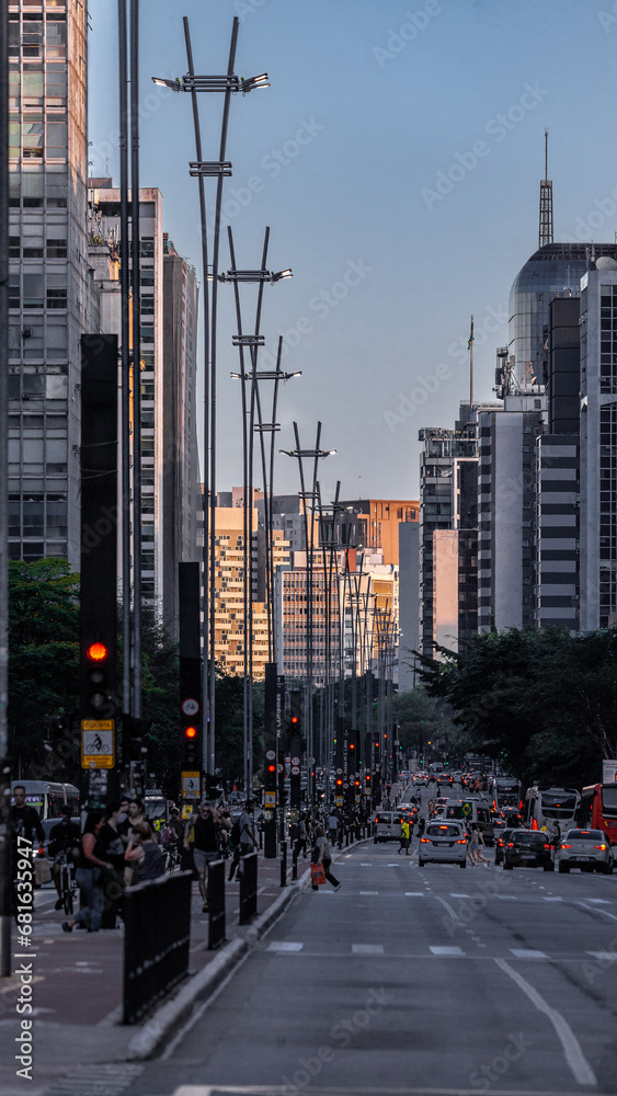 Uma parada na av.Paulista - obrazy, fototapety, plakaty 