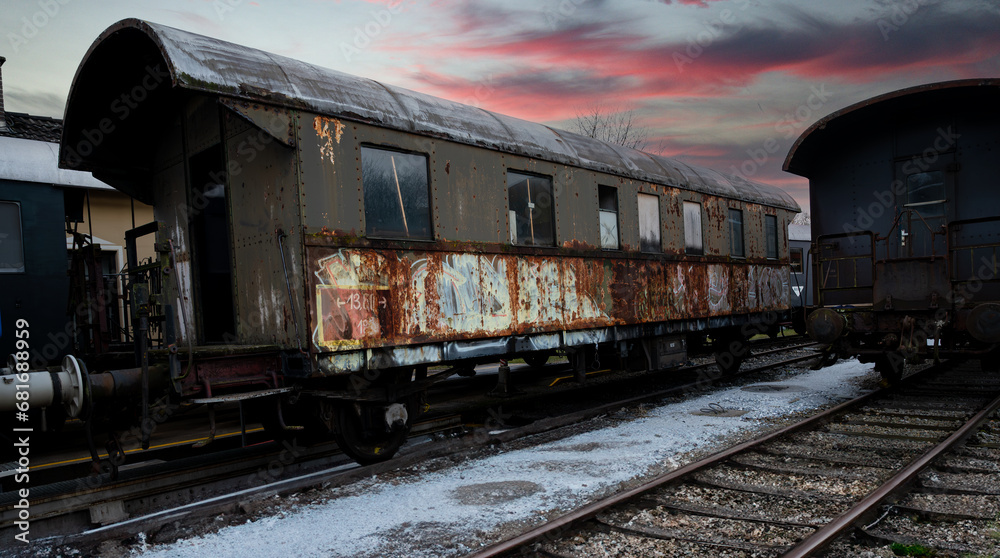 Fototapeta premium Eisenbahnfriedhof in Zwettl