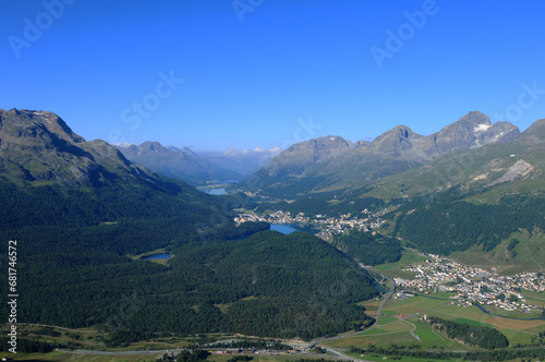Swiss Alps  The panoramic view from Muotas Muragl to the glacier lakes in the upper Engadin   Die Panorama-Aussicht vom Muotas Muragl   ber die Oberengadiner Gletscherseen