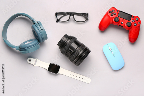 Modern gadgets with eyeglas...