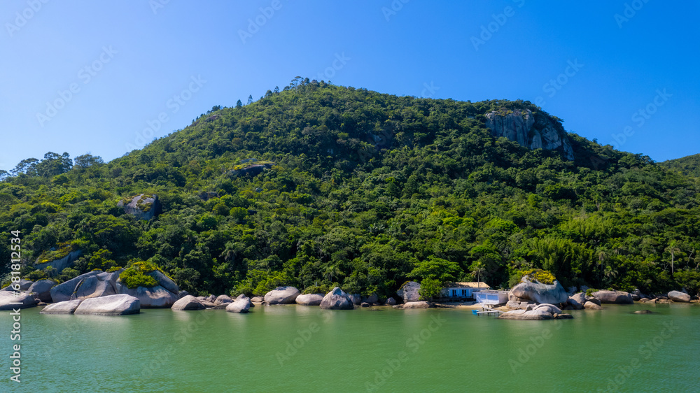 Cidade de Bombinhas, morro do macaco, santa catarina, brasil, praia de bombinhas