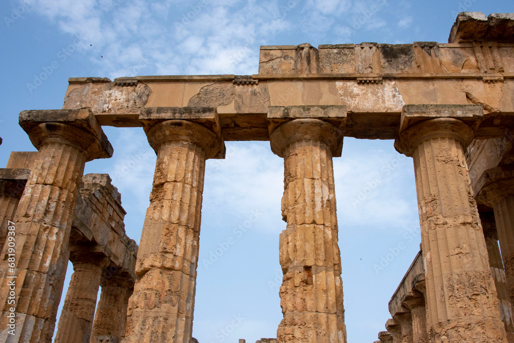 Temple of Hera in Selinunte - Sicily - Italy Temple of Hera in Selinunte - Sicily - Italy