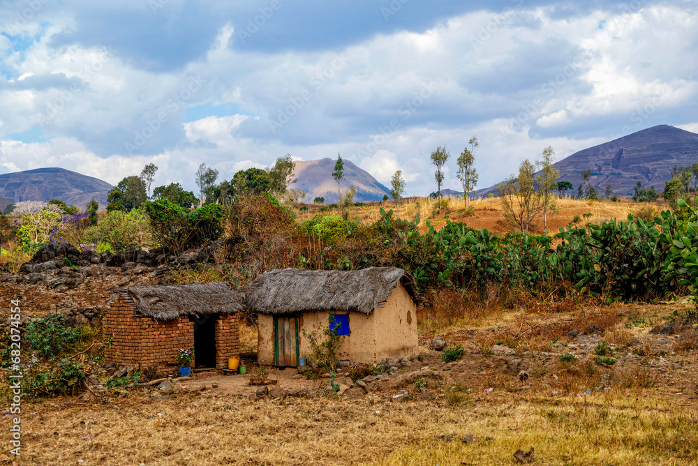 Village dans les Hautes-Terres de Madagascar Village dans les Hautes-Terres de Madagascar