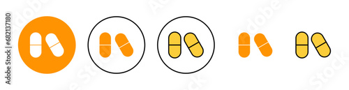 Pills icon set for web and mobile app. capsule icon. Drug sign and symbol