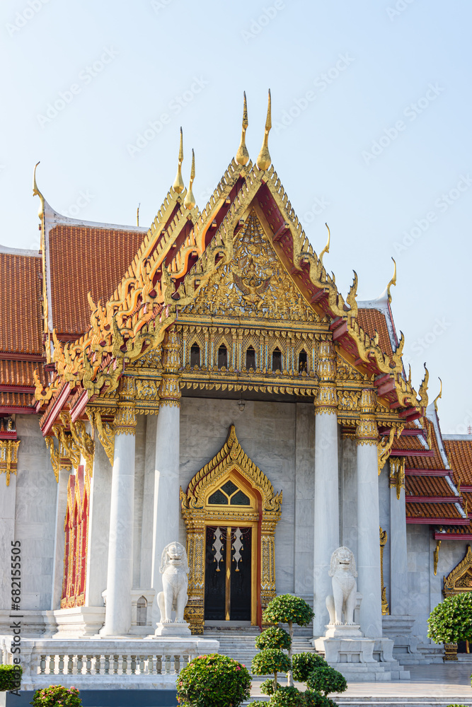 Ornate roof at Wat Benchamabophit (The Marble Temple), Bangkok, Thailand Ornate roof at Wat Benchamabophit (The Marble Temple), Bangkok, Thailand