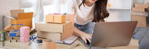 Empowering SMEs: Online Selling and Shipping for Small Business Owners, E-Commerce and Digital Commerce Concept.