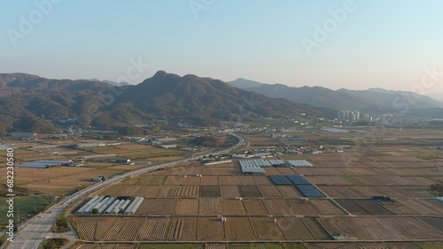 Bild auf Leinwand 논밭,도로,포천시,경기도