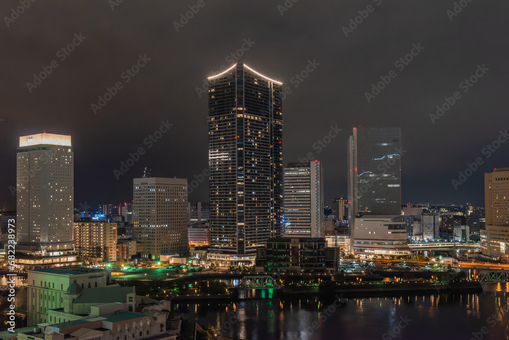 Fototapeta premium 煌めくみなとみらい21の夜景