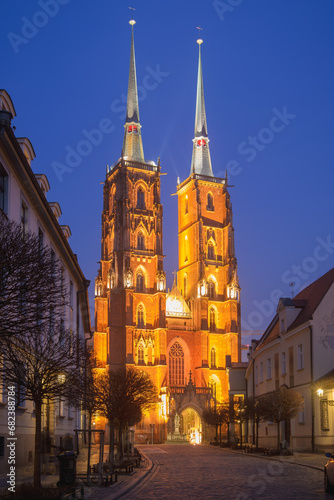 NIght in Wroclav - View of the Cathedral