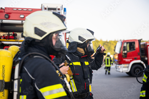 Feuerwehr im Einsatz - Feuerwehrmänner