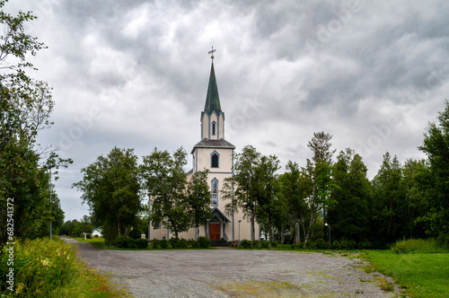 Old white wooden church of Saltstraumen in Norway © Jan