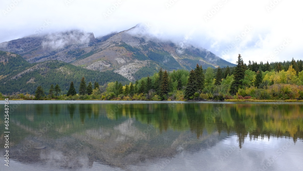 Fototapeta premium Lake in the mountains