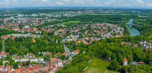 Die oberbayerische Stadt Landsberg am Lech im Luftbild, nördliche Altstadt 