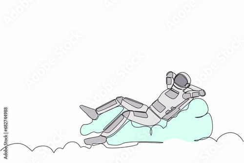 Single continuous line drawing of young astronaut relaxing laying on clouds after wormhole exploration. Future technology development. Cosmonaut deep space. One line graphic design vector illustration