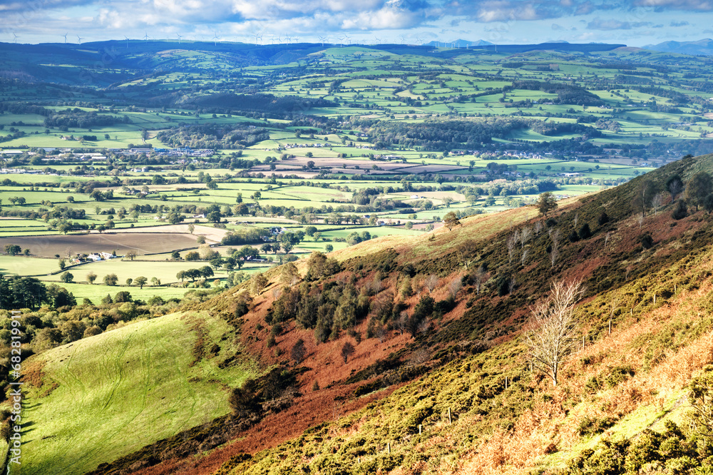 View from the Top of the Hill in the Clwydian Range, Moel Famau Country Park, UK.)