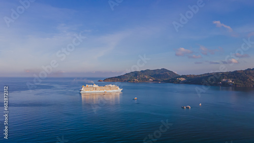 High angle view of the sea, beach, Patong, major tourist attractions Sunbathing or finding something to eat is very easy in Thailand that everyone can come to travel both day and night.