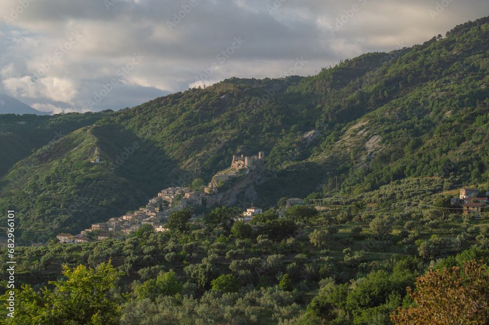 Panoramic view of the village of Cleto