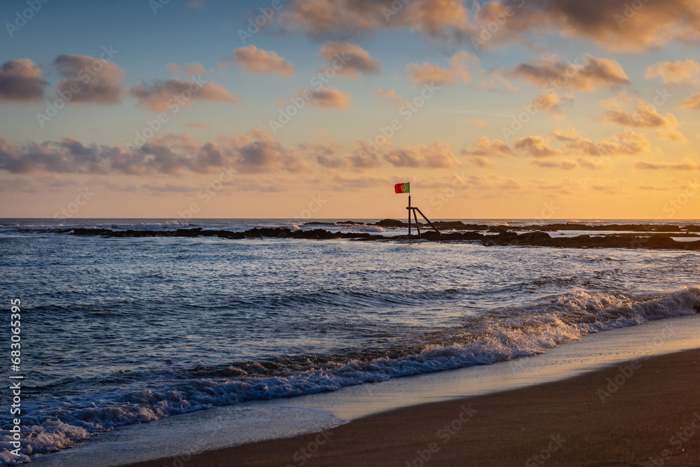 Φωτογραφία Sunset in Buarcos, civil parish of Figueira da Foz city, Coimbra District of Por
