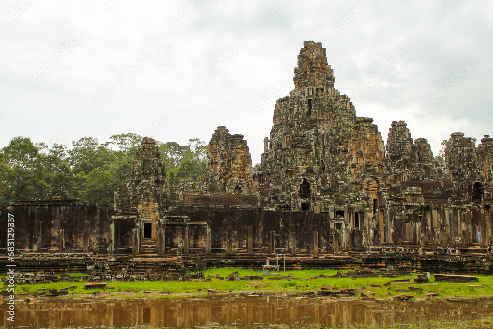 A photo of the Bayon Temple taken from the north entrance