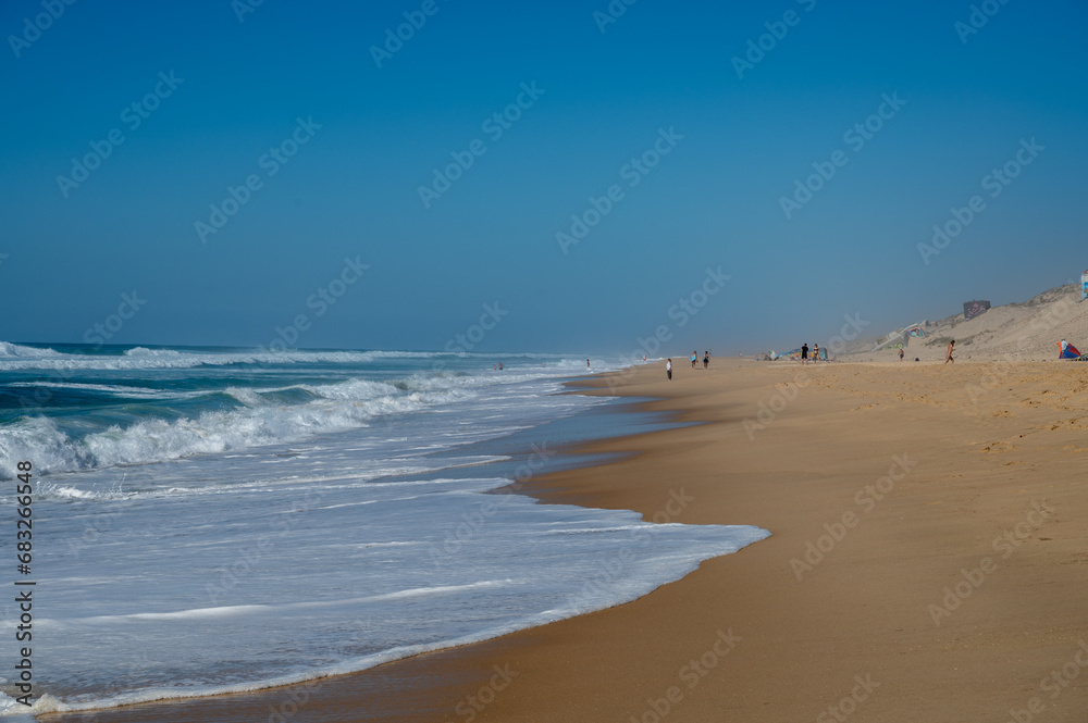 View on Plage de Horizon, Plage de l'ocean near Le Phare du Cap Ferret — free download