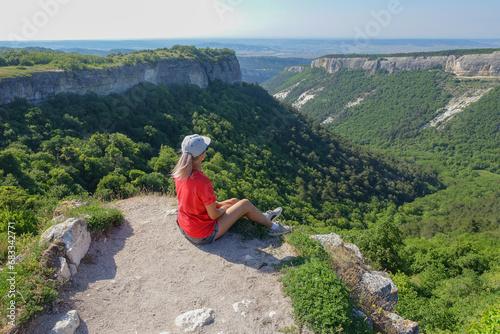 Fotografía Mangup-Kale cave city, sunny day