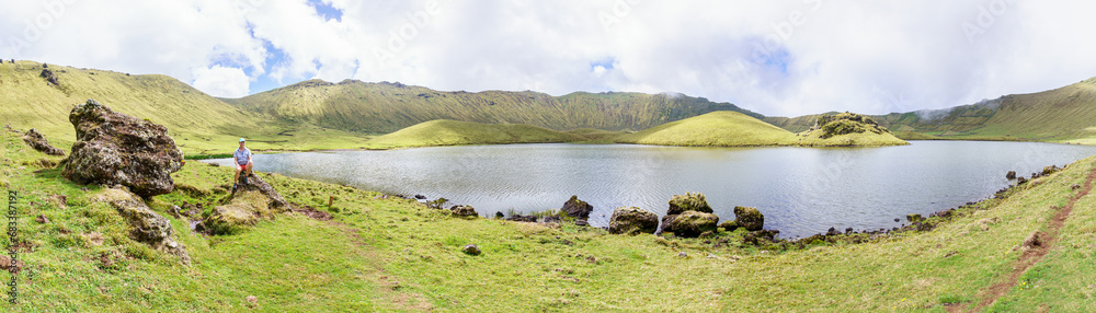 custom made wallpaper toronto digitalVulkan Krater Corvo