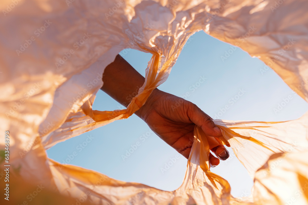 Volunteer Collect plastic bags at public parks for zerowaste, garbage