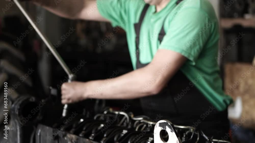 Diesel Engine Overhaul and Rebuild. Repair of the tractor engine Diesel Engine Overhaul and Rebuild. Repair of the tractor engine