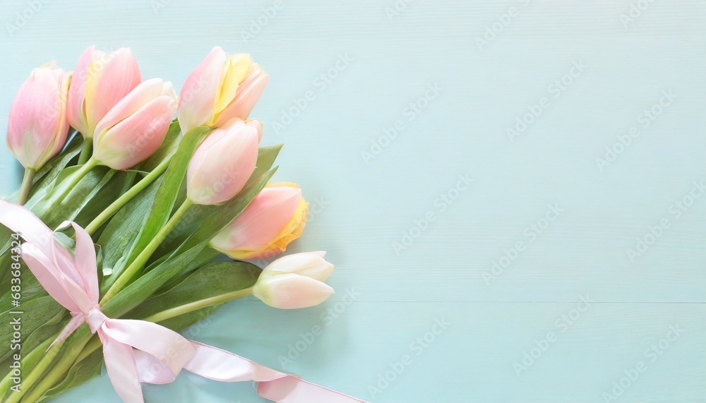 spring tulip bouquet