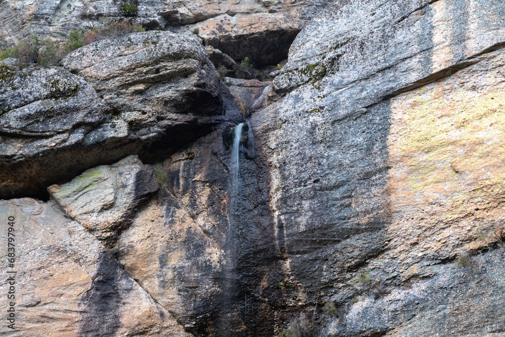 Φωτογραφία Chorla Falls at karst landscape of Castroviejo in Soria province, Spain